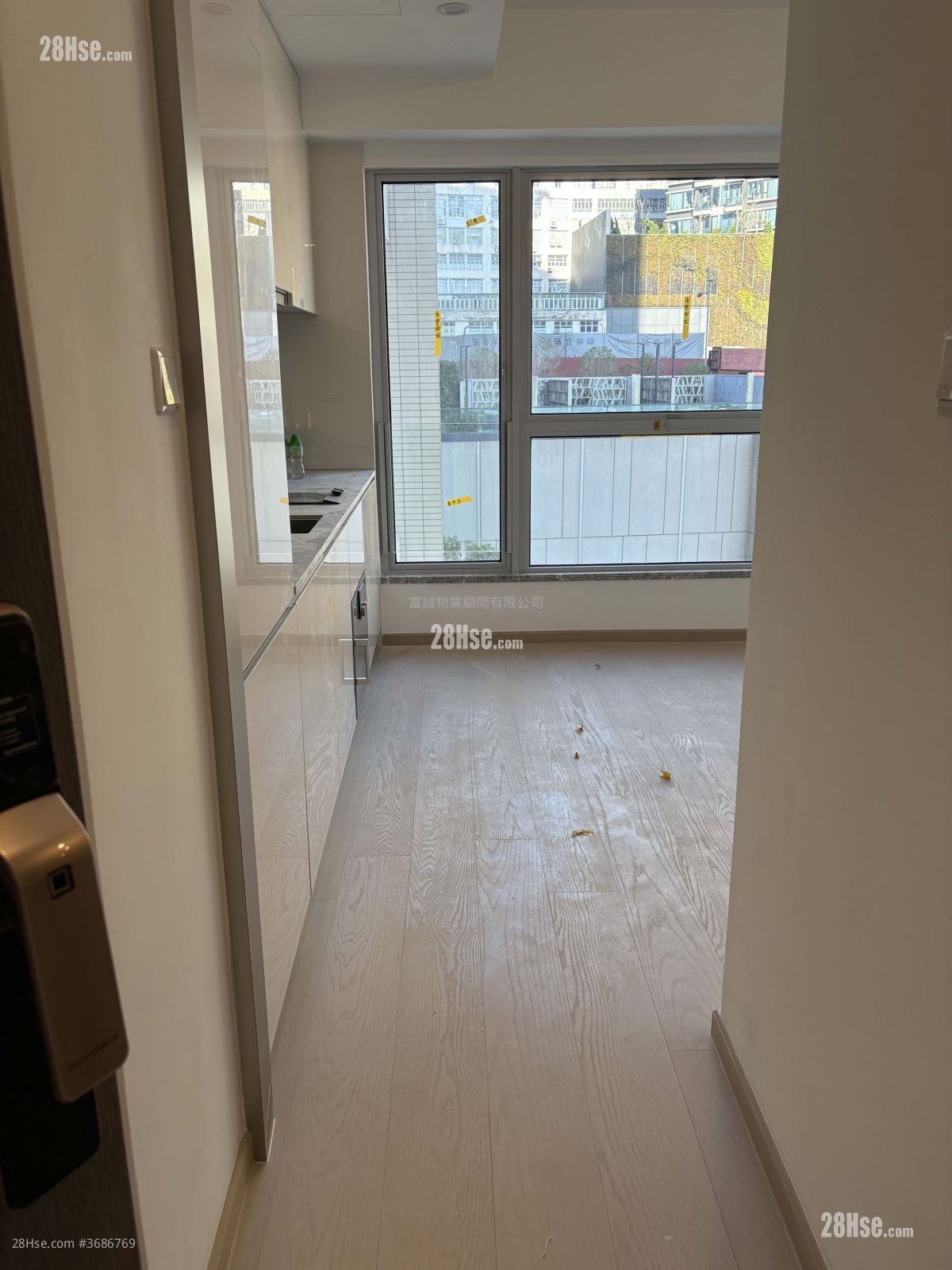 亲海駅 租盘 1 房 , 1 浴室 272 平方尺