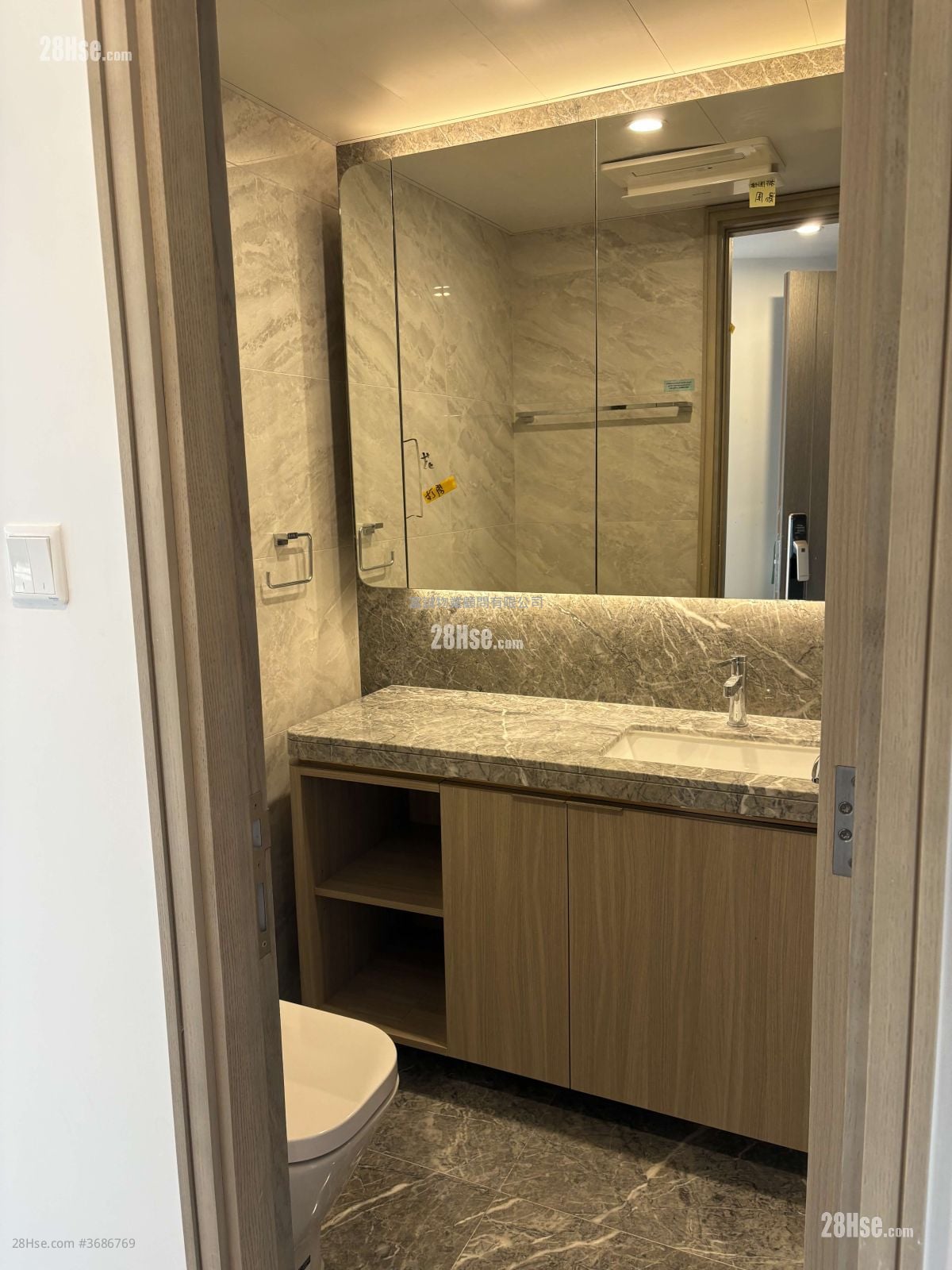 亲海駅 租盘 1 房 , 1 浴室 272 平方尺