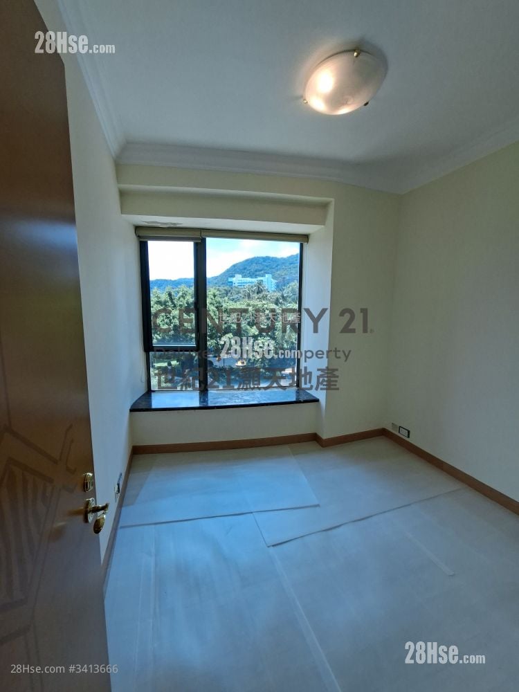 Deerhill Bay Sell 3 Bedrooms , 2 Bathrooms