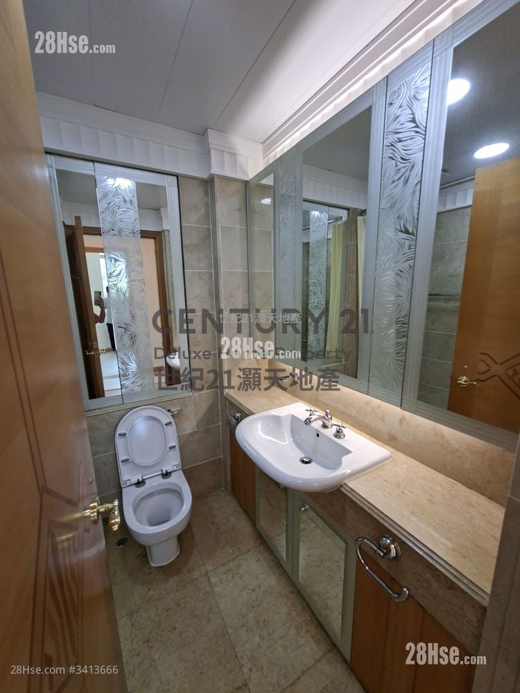 Deerhill Bay Sell 3 Bedrooms , 2 Bathrooms