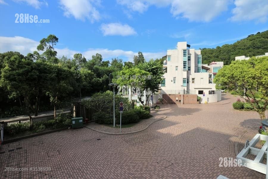 龍成堡 租盤 3 房 , 2 浴室 930 平方呎