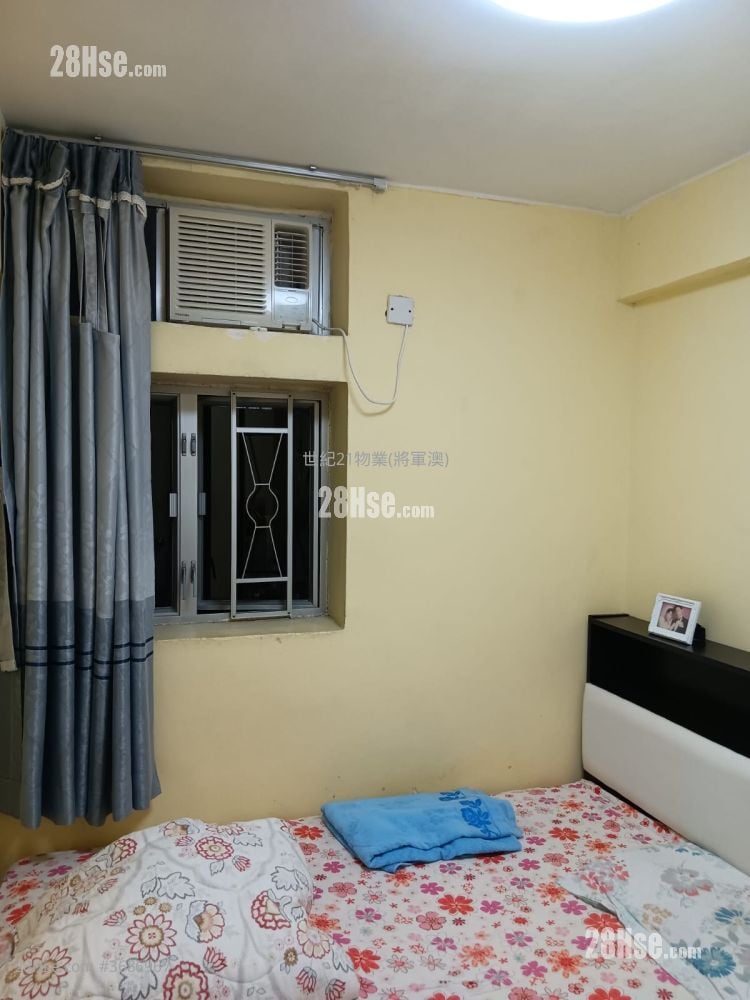 Beverly Garden Sell 2 Bedrooms 431 ft²