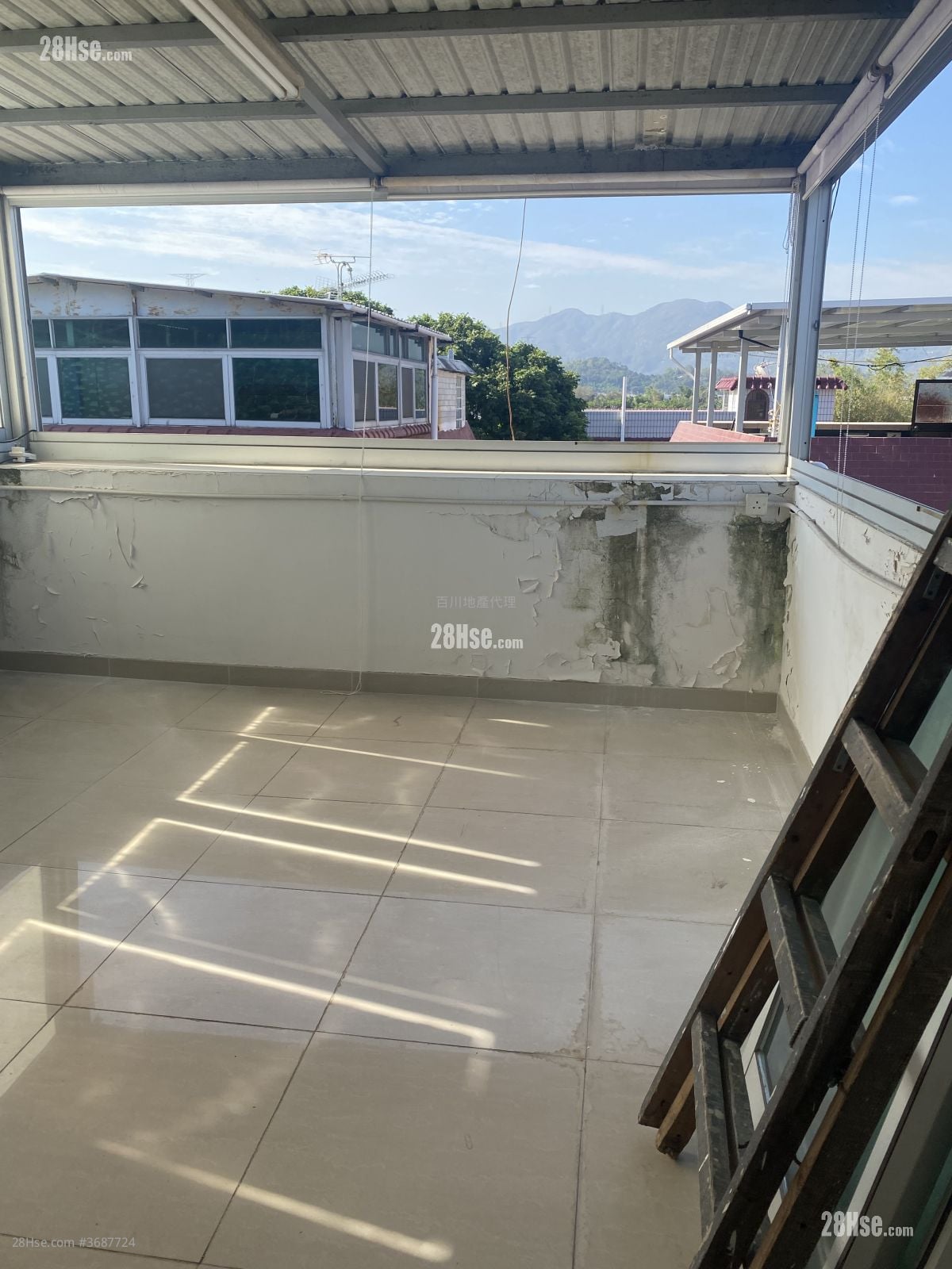 村屋 售盘 2 房 , 1 浴室 400 平方尺