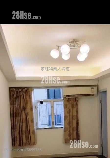 Bell House Sell 2 Bedrooms , 1 Bathroom 503 ft²