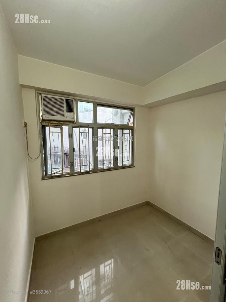 唐楼 租盘 1 房 170 平方尺