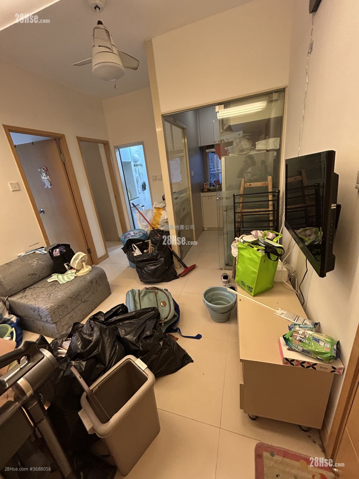 家旺楼 租盘 2 房 , 1 浴室 307 平方尺