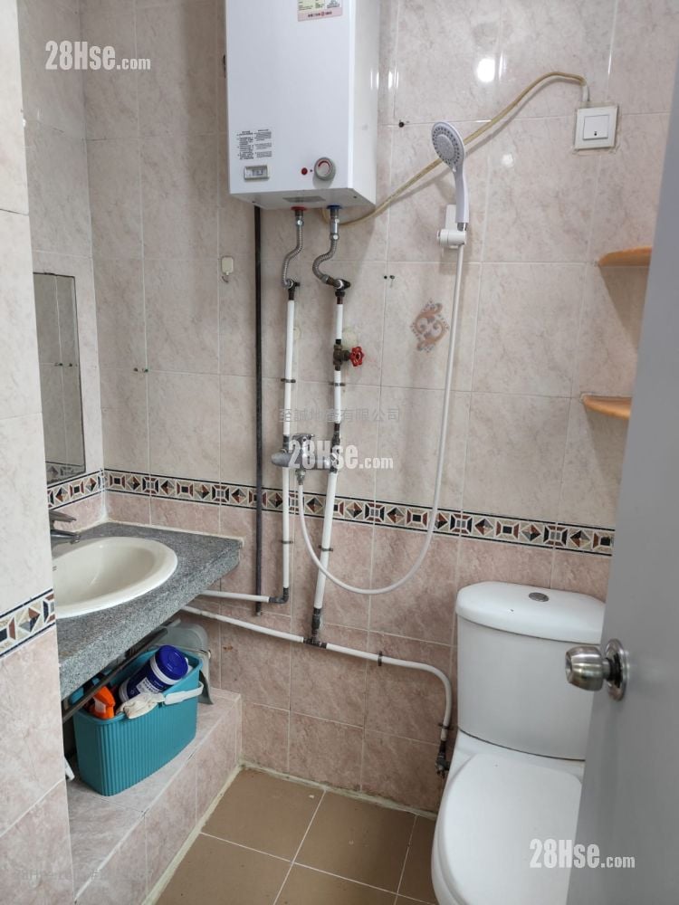 浴室: 村屋 租盘 1 房 , 1 浴室