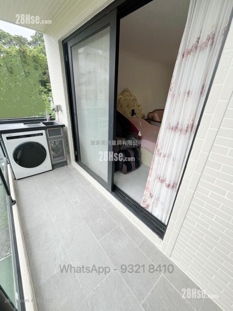 Village Rental Studio , 1 Bathroom 300 ft²