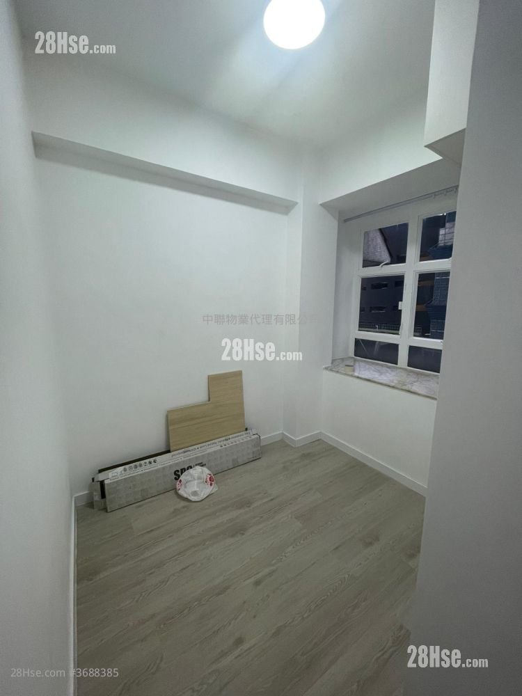 满华楼 售盘 2 房 262 平方尺