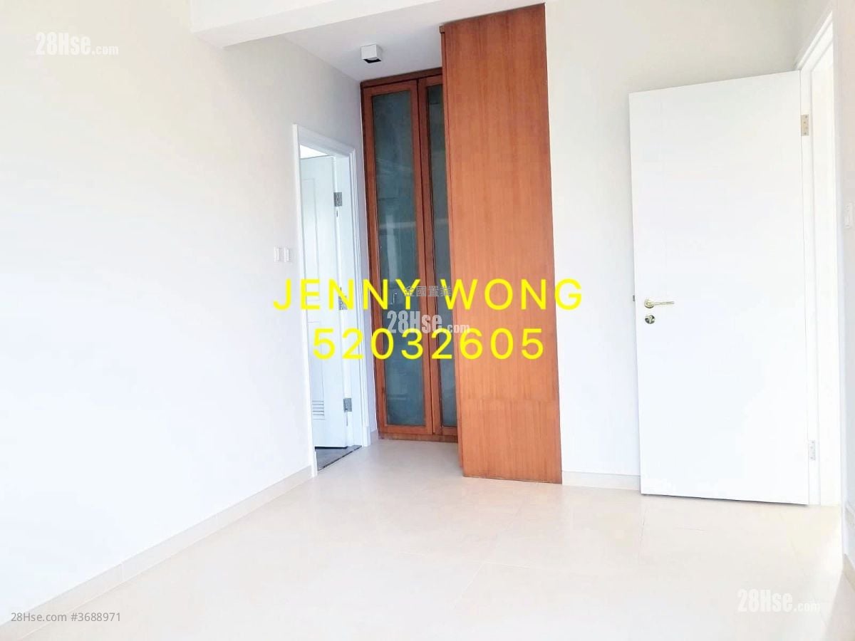 The Victoria Towers Sell 3 Bedrooms , 2 Bathrooms 882 ft²