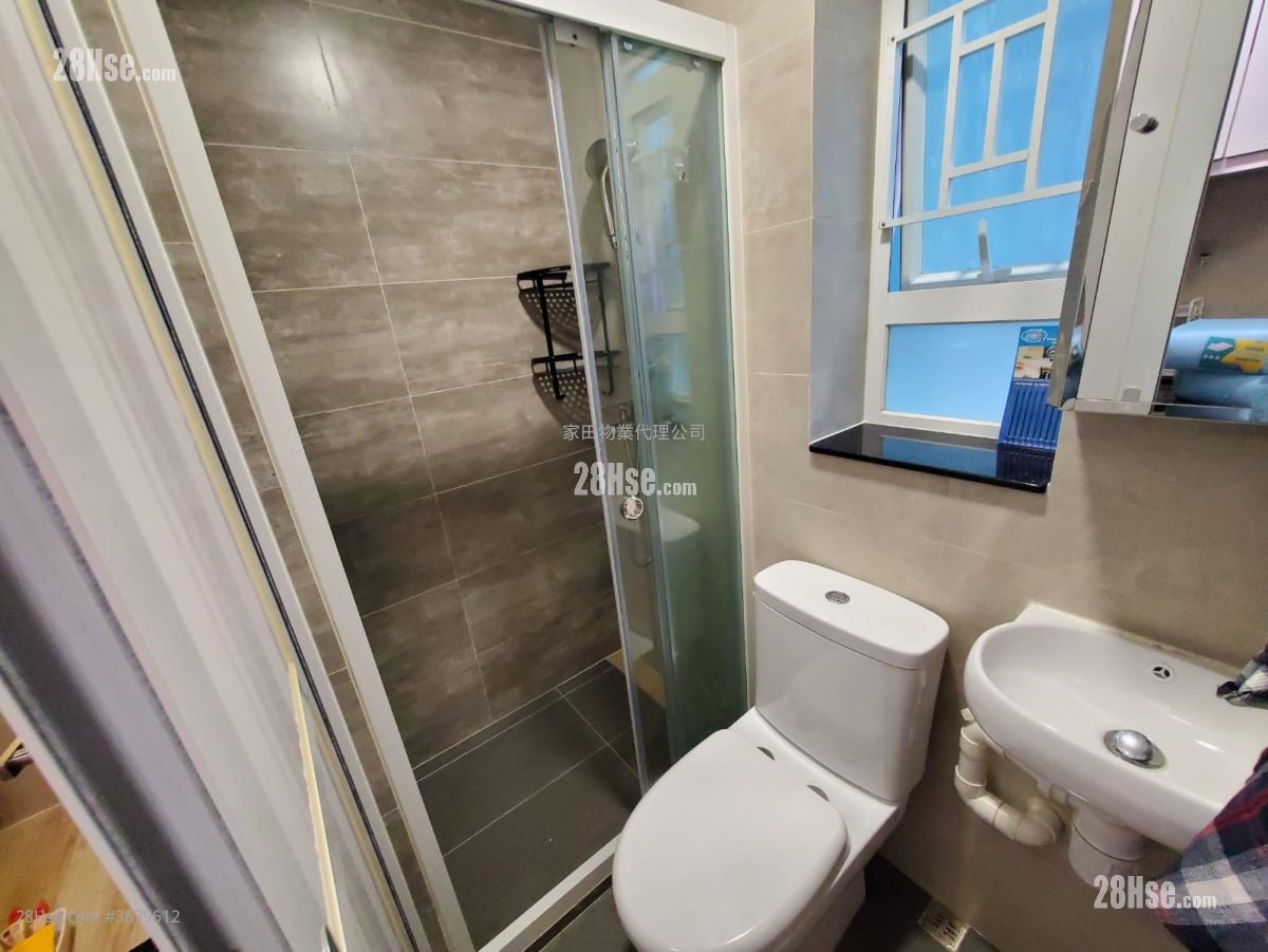 193-195 Shanghai Street Rental 2 Bedrooms , 1 Bathroom 240 ft²