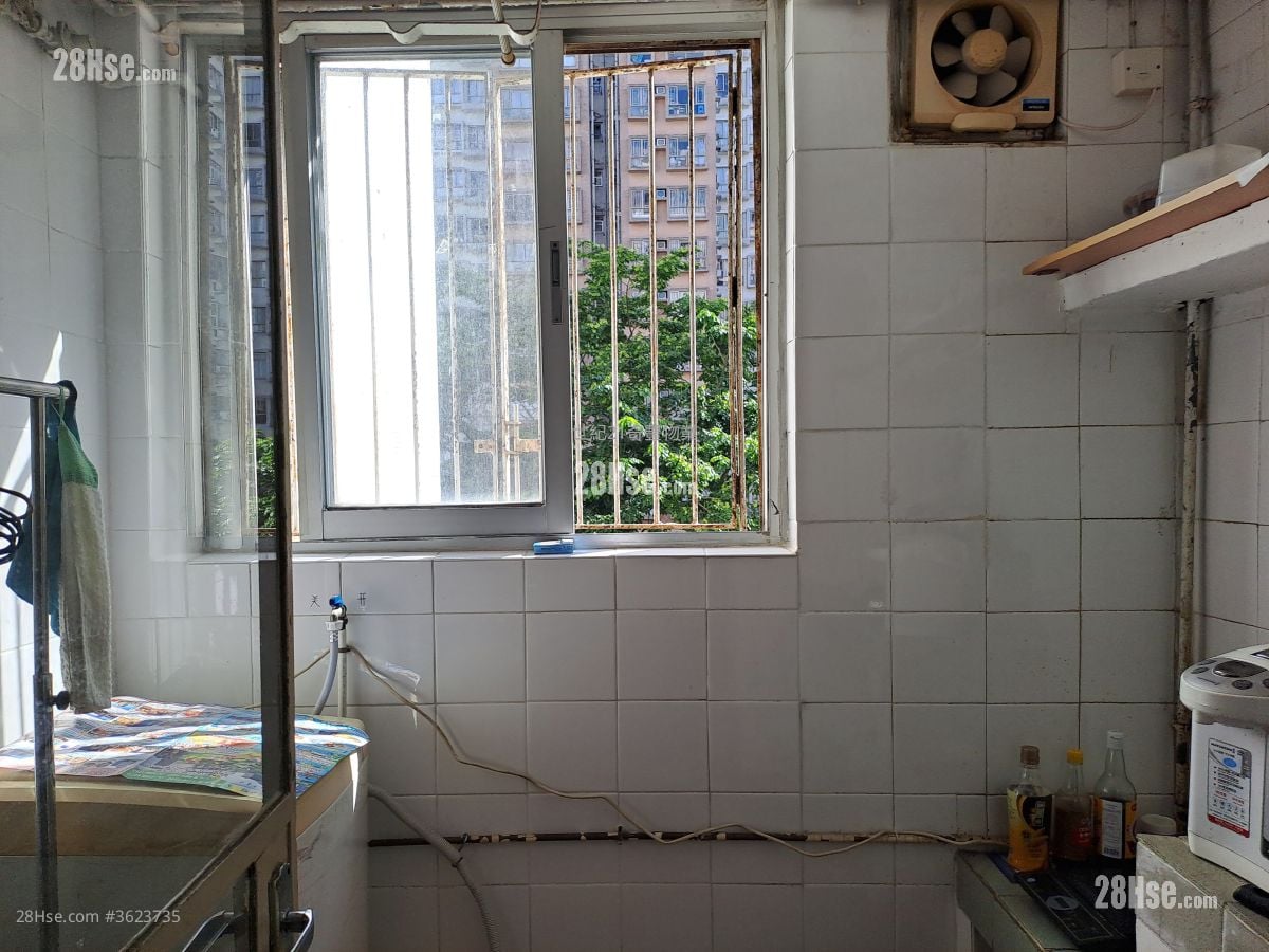 Cheung Wah Estate Sell Studio , 1 Bathroom 283 ft²