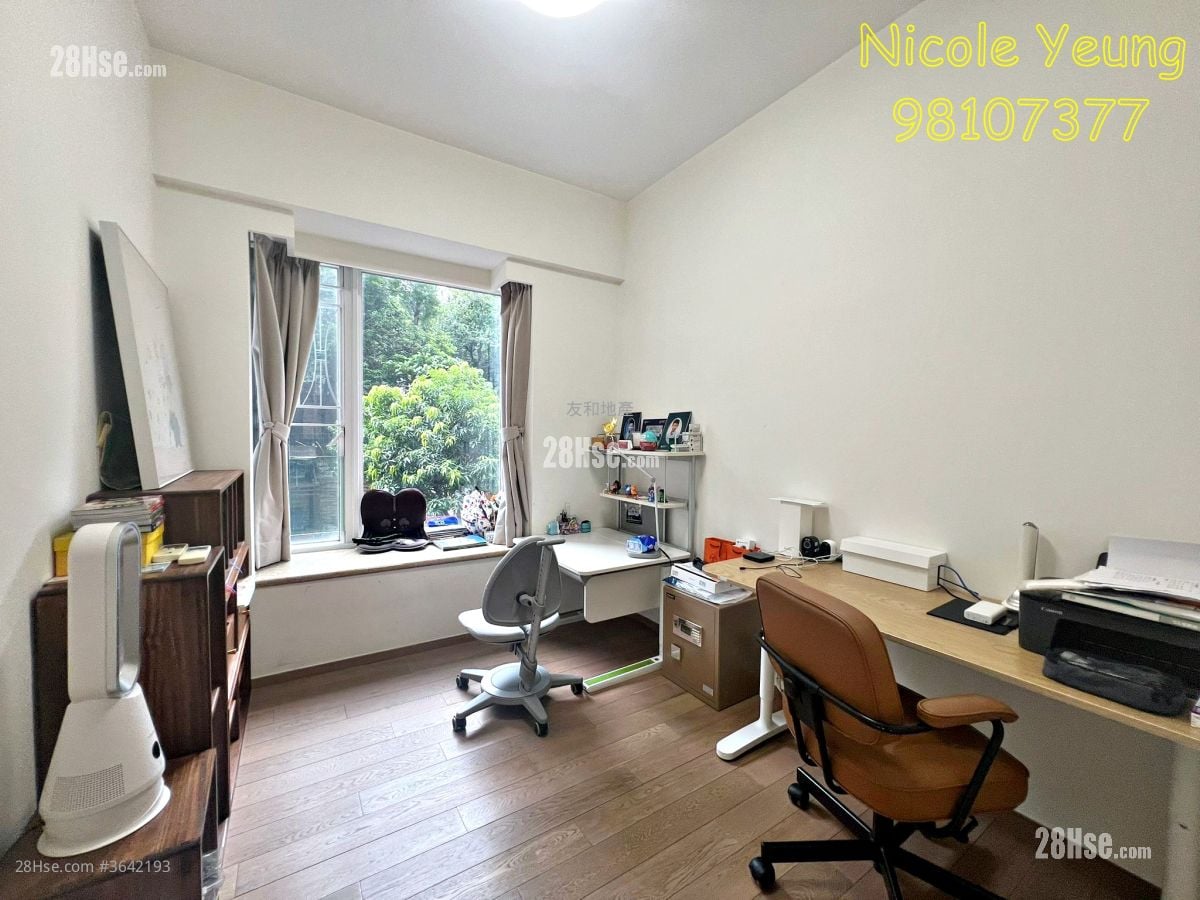 One Beacon Hill Sell 4 Bedrooms , 2 Bathrooms 1,490 ft²