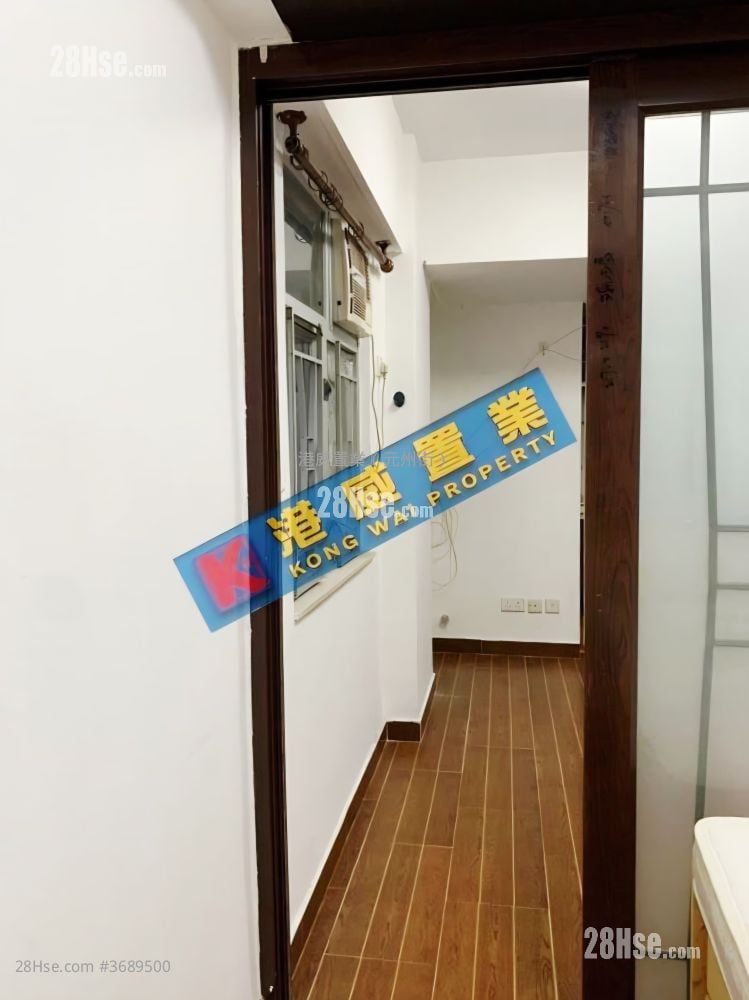 Eastland Towers Sell 2 Bedrooms , 2 Bathrooms 347 ft²