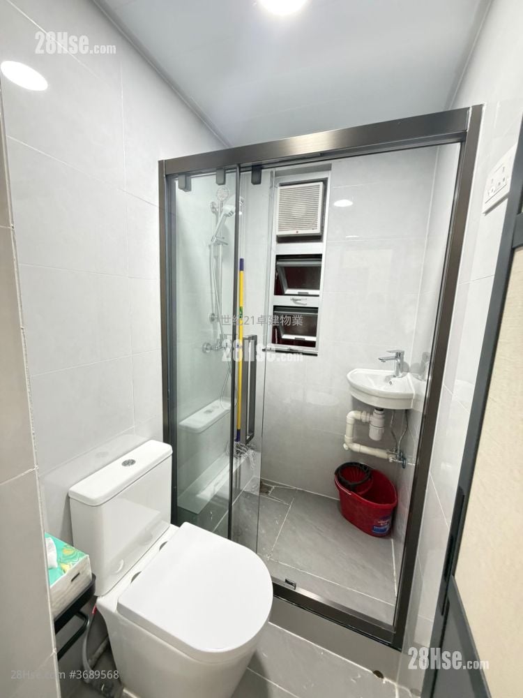 康宁大厦 租盘 1 房 , 1 浴室 100 平方尺