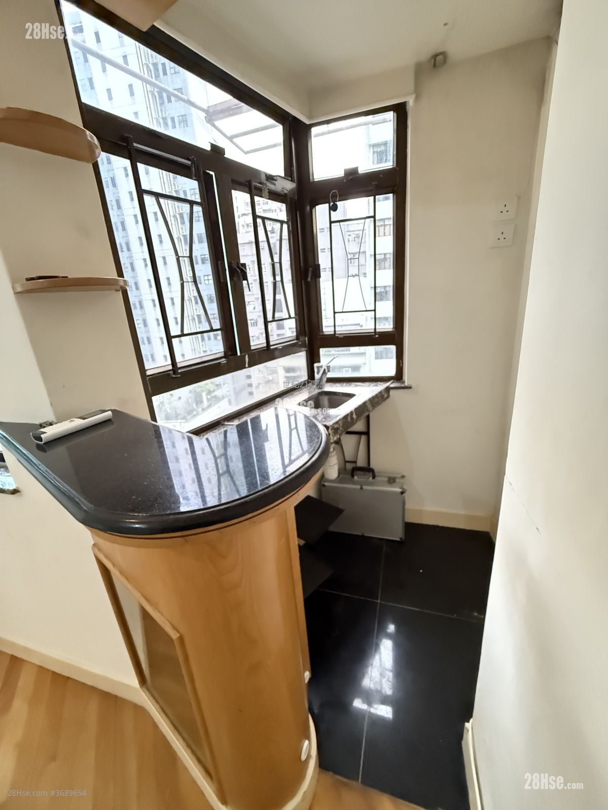 金乐大厦 售盘 2 房 , 1 浴室 360 平方尺