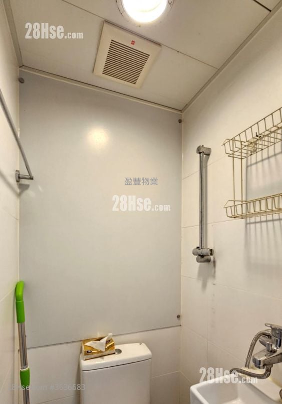 Riviera Mansion Rental 4 Bedrooms , 3 Bathrooms 1,068 ft²