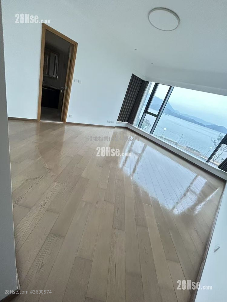 Providence Peak Rental 5+ Bedrooms , 4 Bathrooms 2,184 ft²