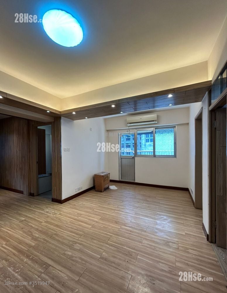 丽东大厦 售盘 4 房 , 2 浴室 941 平方尺