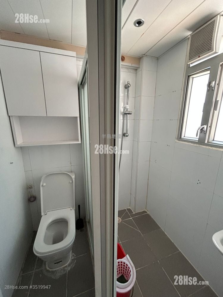 丽东大厦 售盘 4 房 , 2 浴室 941 平方尺