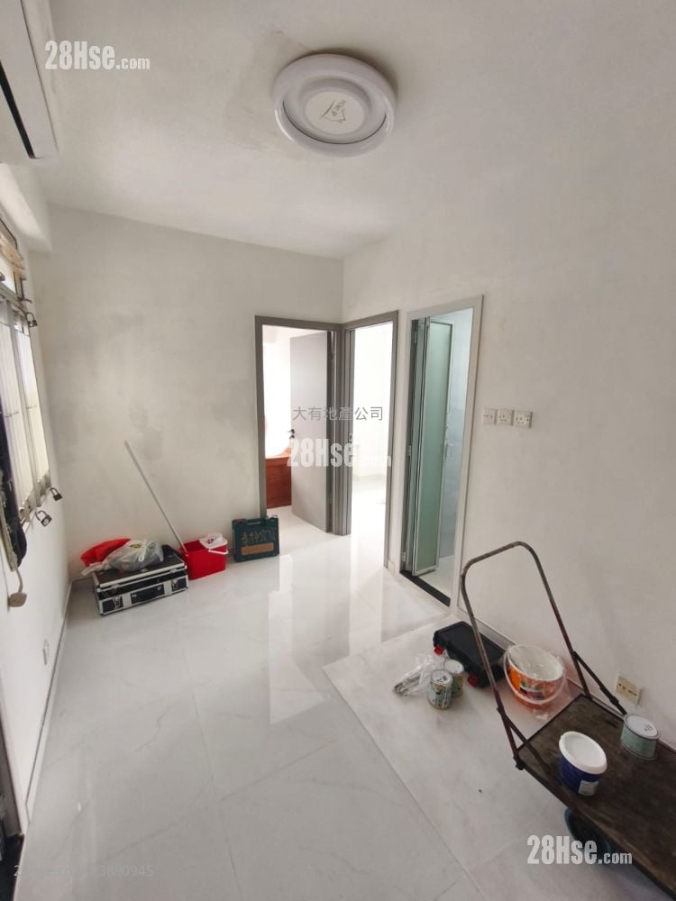 厅: 好顺意大厦 售盘 2 房 , 1 浴室 266 平方尺