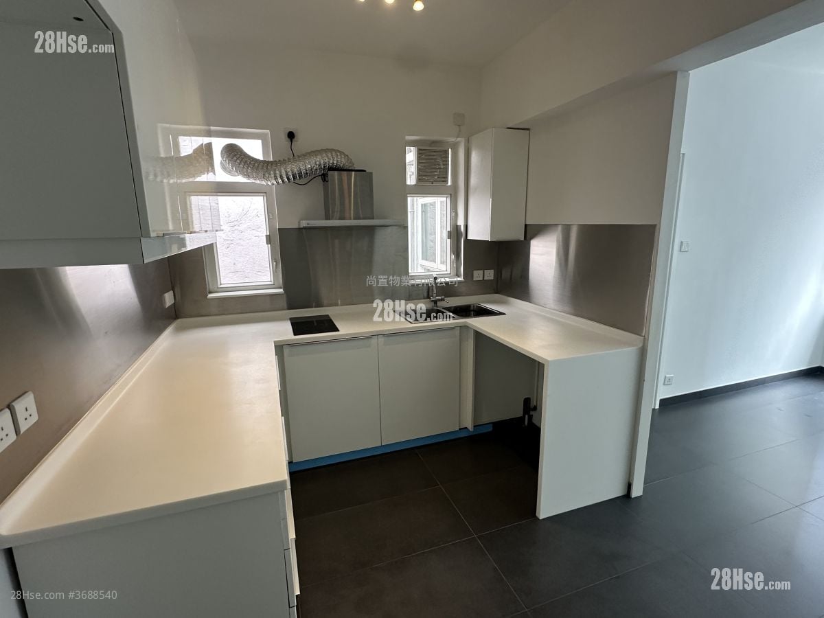 中南大厦 售盘 1 房 , 1 浴室 388 平方尺