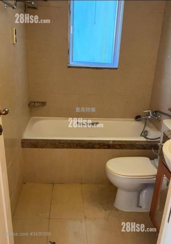 Sky Tower Sell 2 Bedrooms , 1 Bathroom 452 ft²