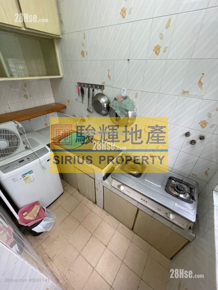Shun Lee Building Sell 2 Bedrooms , 1 Bathroom 382 ft²