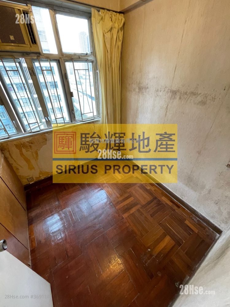 Shun Lee Building Sell 2 Bedrooms , 1 Bathroom 382 ft²
