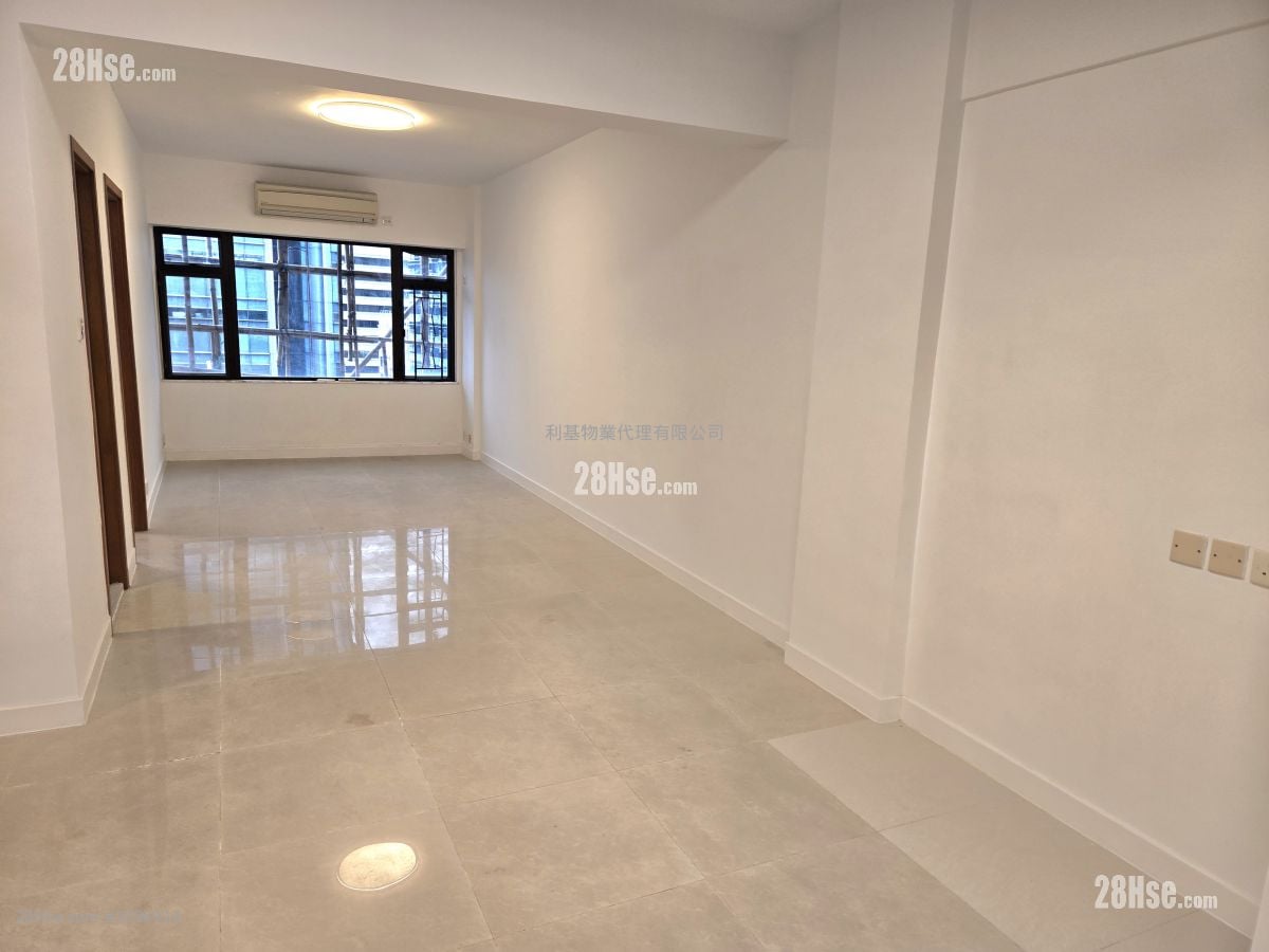 Hankow Centre Sell 3 Bedrooms , 2 Bathrooms 905 ft²