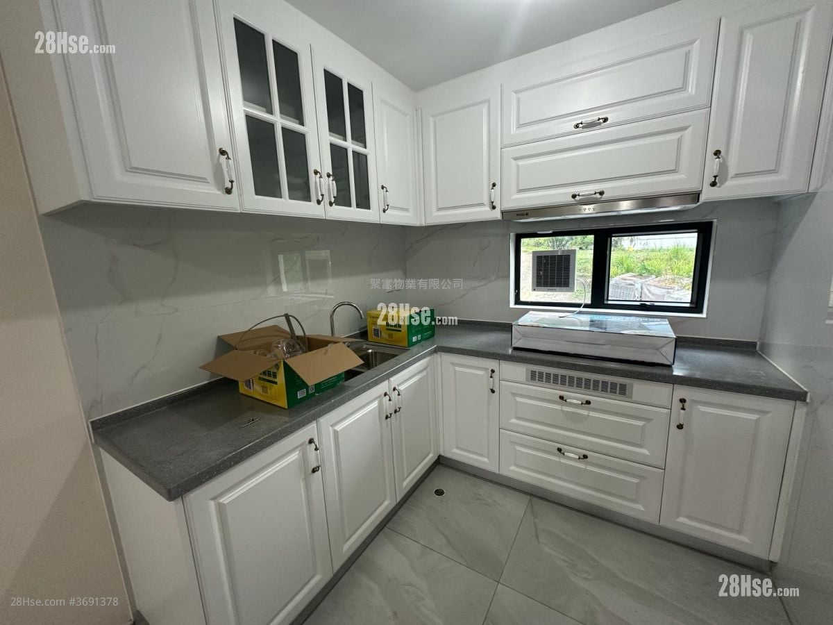 元朗村屋 租盘 3 房 , 1 浴室 700 平方尺