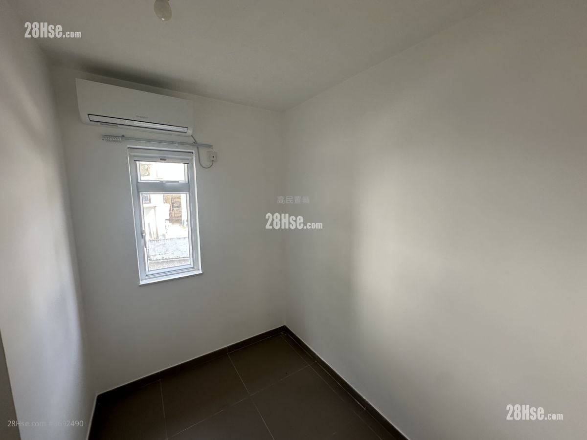Ho Chung Rental 3 Bedrooms , 3 Bathrooms 1,400 ft²