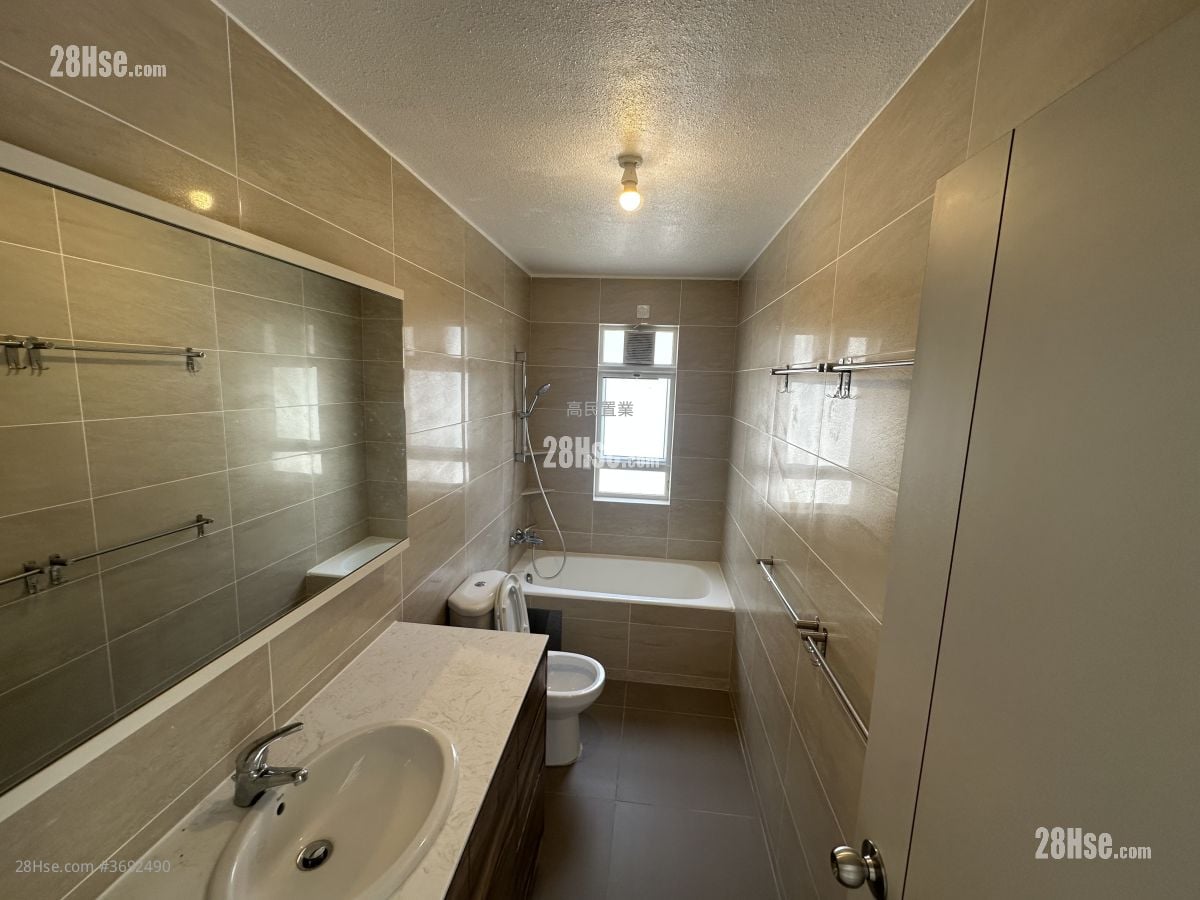 Ho Chung Rental 3 Bedrooms , 3 Bathrooms 1,400 ft²