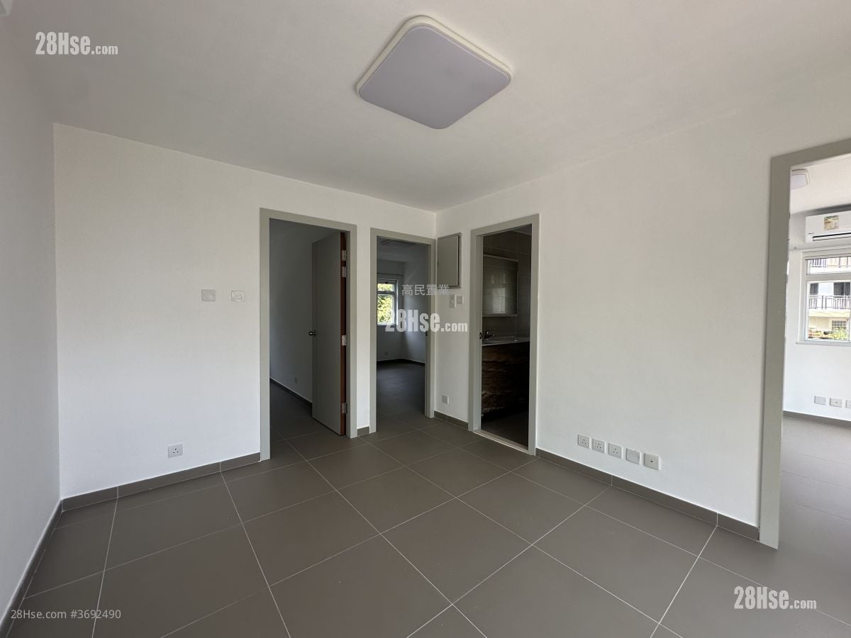 Ho Chung Rental 3 Bedrooms , 3 Bathrooms 1,400 ft²