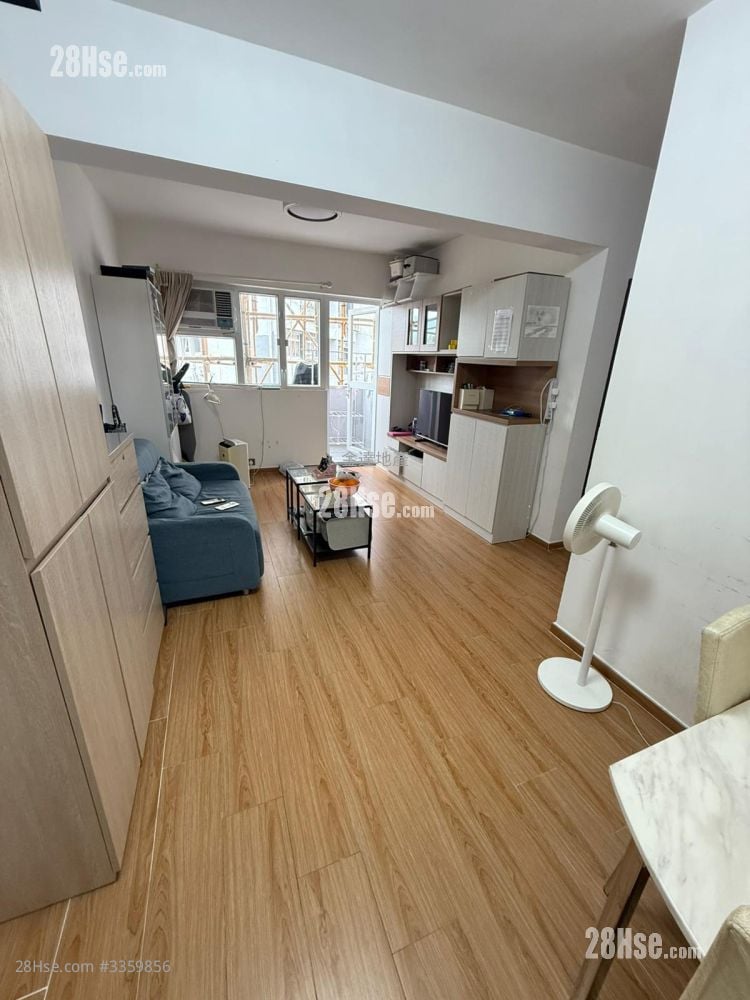 萬高花園洋樓 租盤 3 房 , 1 浴室 720 平方呎