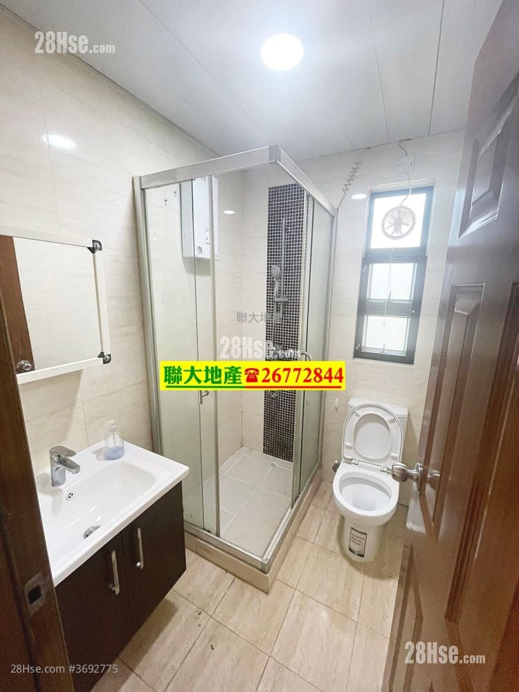 村屋 租盤 3 房 , 1 浴室 630 平方呎