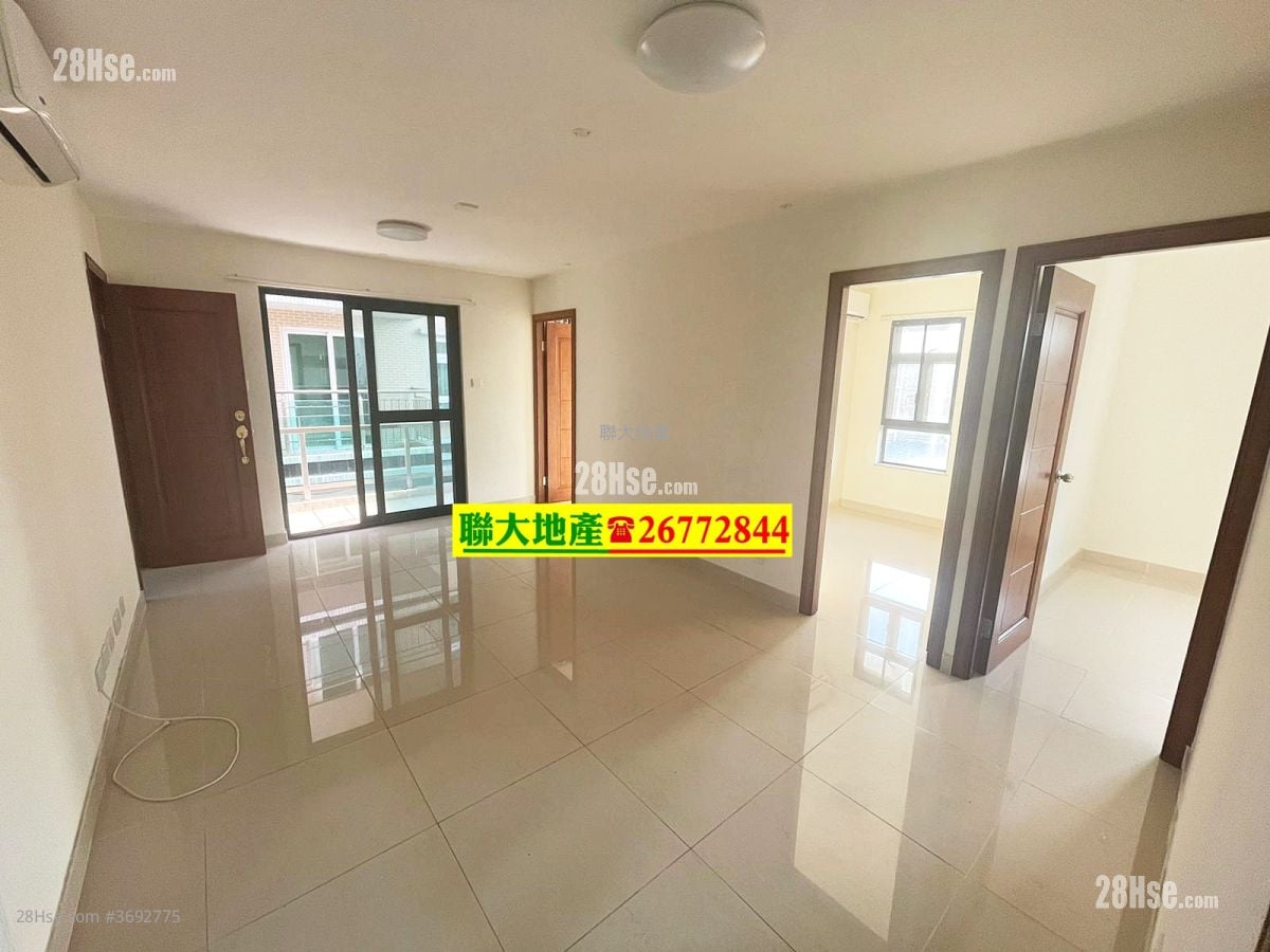 村屋 租盤 3 房 , 1 浴室 630 平方呎