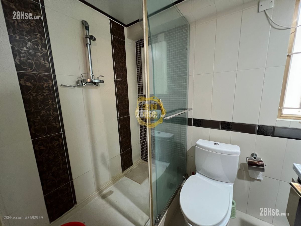 香港黄金海岸 租盘 3 房 , 2 浴室 680 平方尺