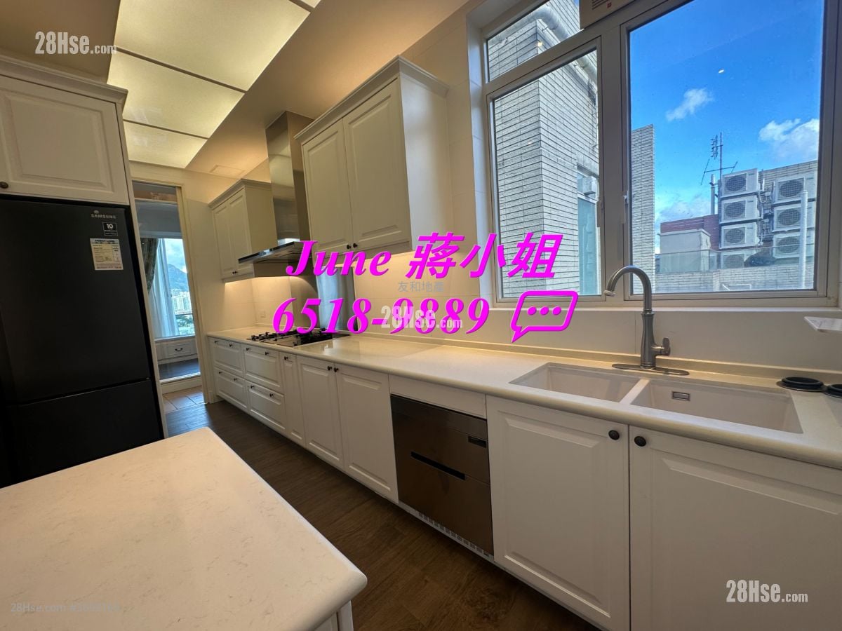 One Beacon Hill Sell 4 Bedrooms , 3 Bathrooms 1,901 ft²