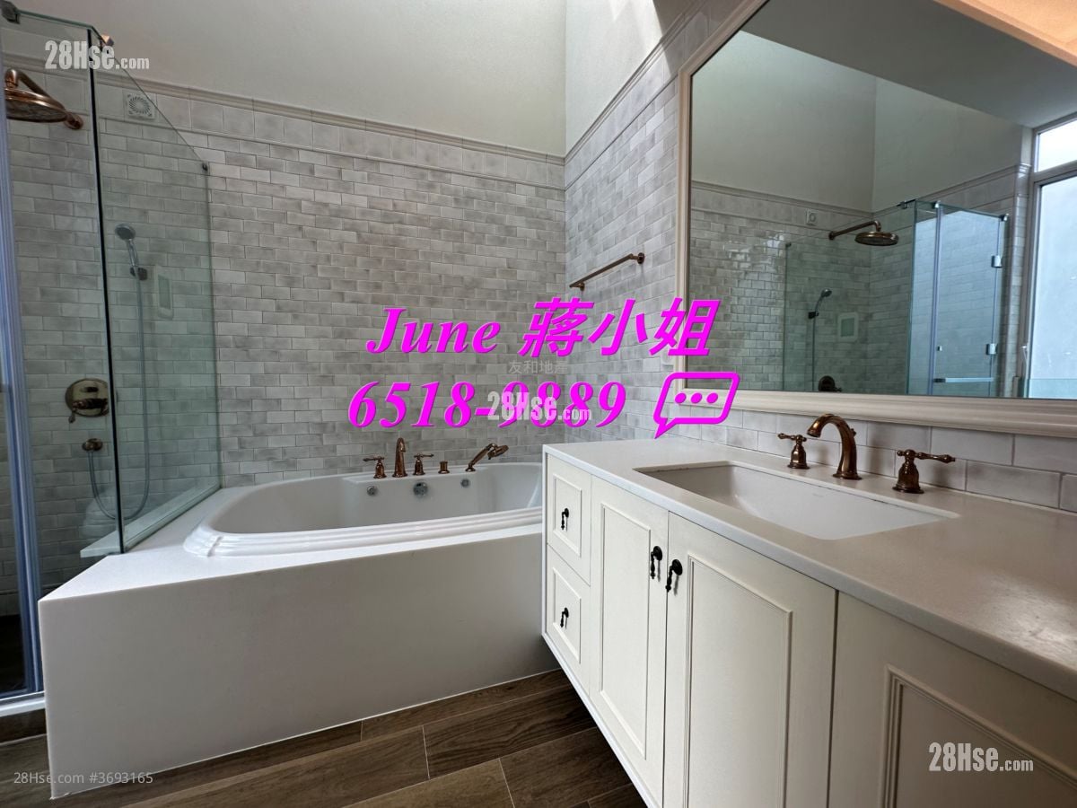 One Beacon Hill Sell 4 Bedrooms , 3 Bathrooms 1,901 ft²