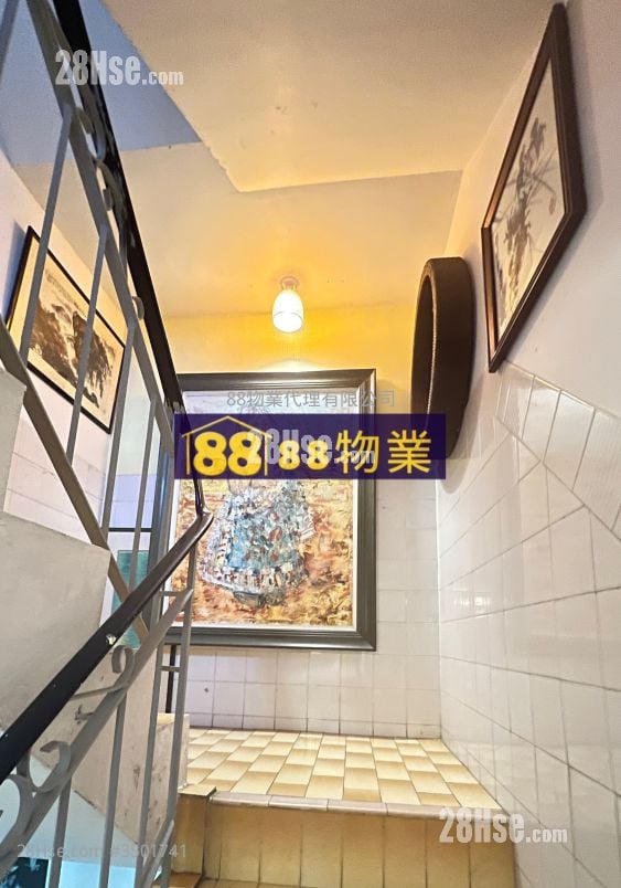 村屋 售盤 5+ 房 , 3 浴室 2,100 平方呎