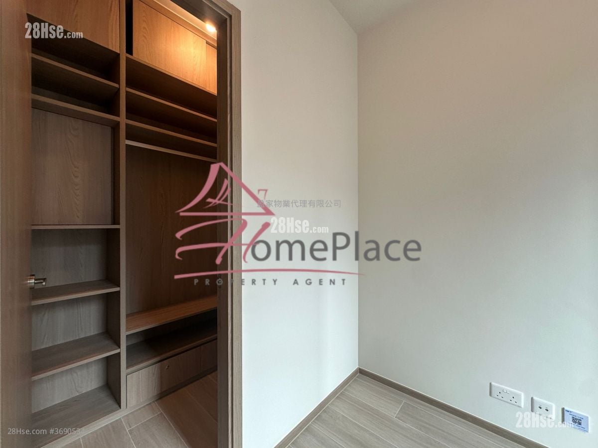 寓成峰 租盘 1 房 , 1 浴室 333 平方尺