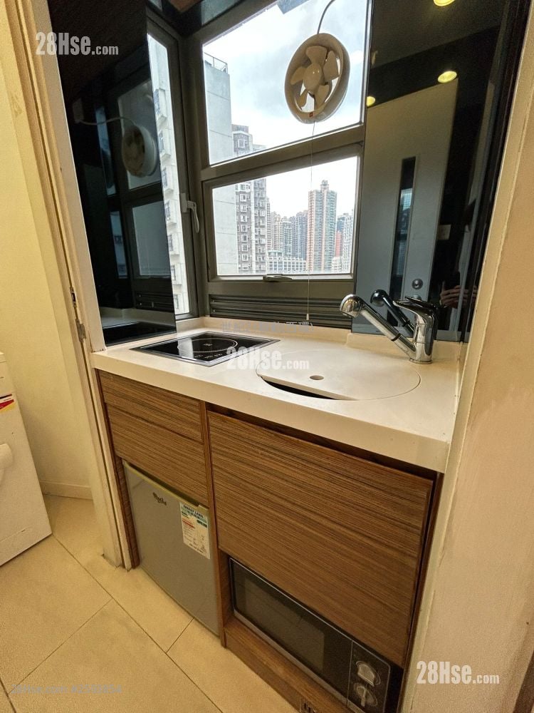 Urbana 38 Sell Studio , 1 Bathroom 220 ft²