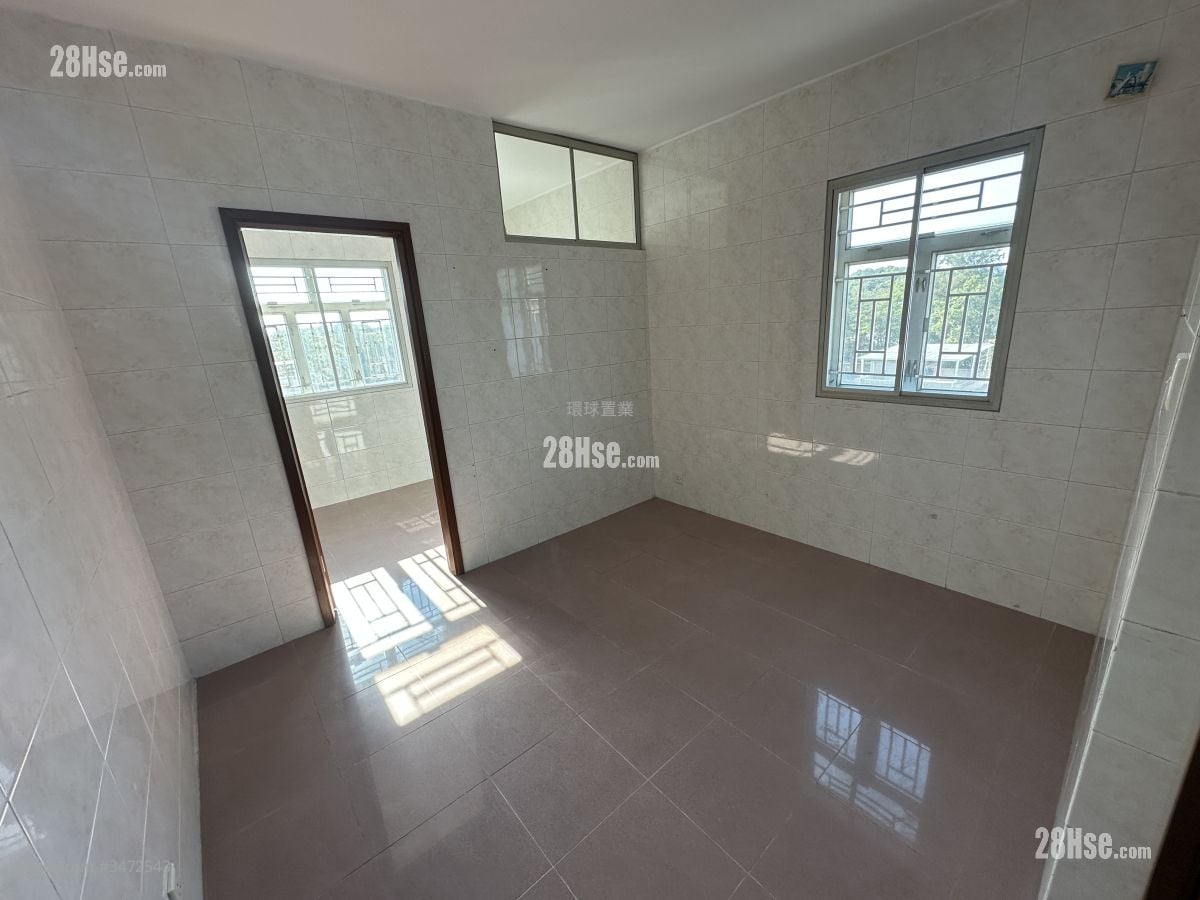 Village Rental 1 Bedroom , 1 Bathroom 300 ft²