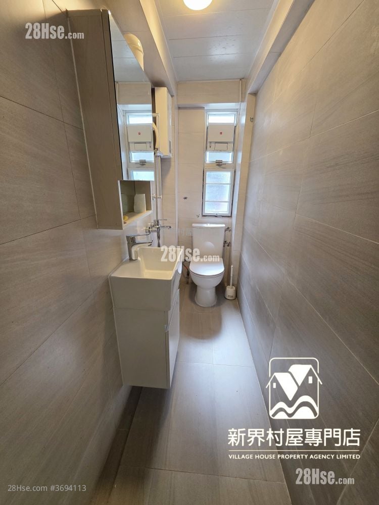 村屋 售盘 5+ 房 2,100 平方尺