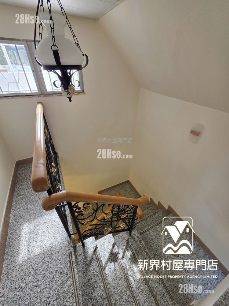 村屋 售盘 5+ 房 2,100 平方尺