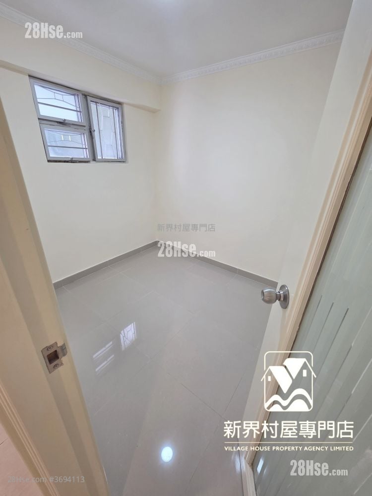 村屋 售盘 5+ 房 2,100 平方尺