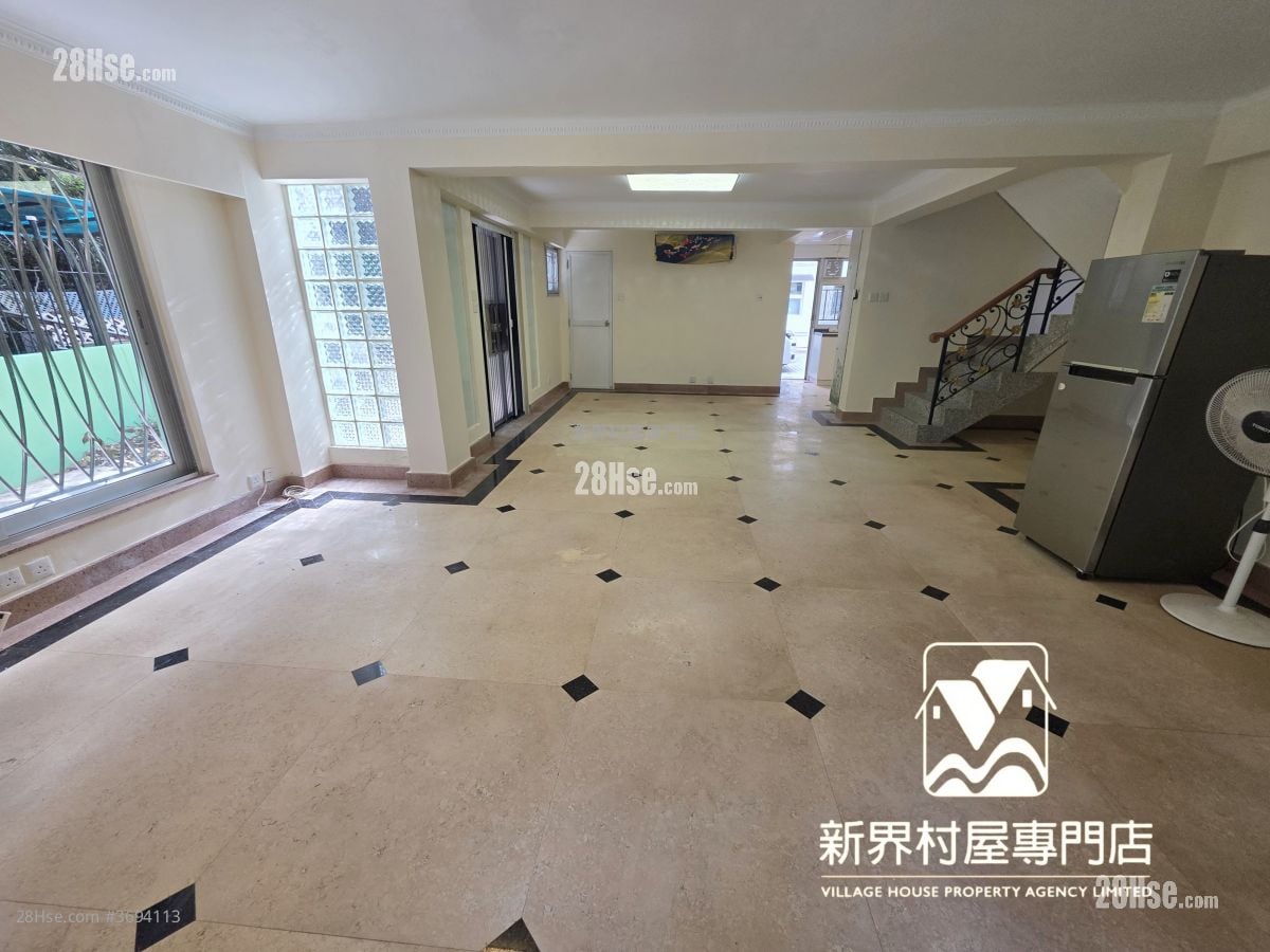 村屋 售盘 5+ 房 2,100 平方尺