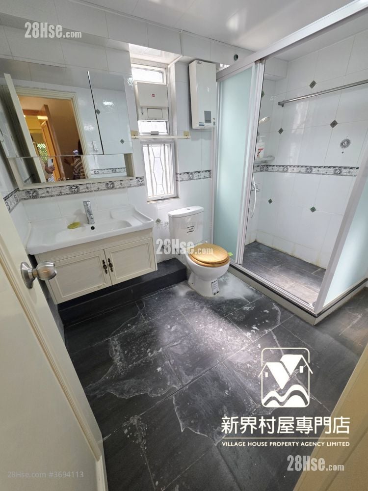 村屋 售盘 5+ 房 2,100 平方尺