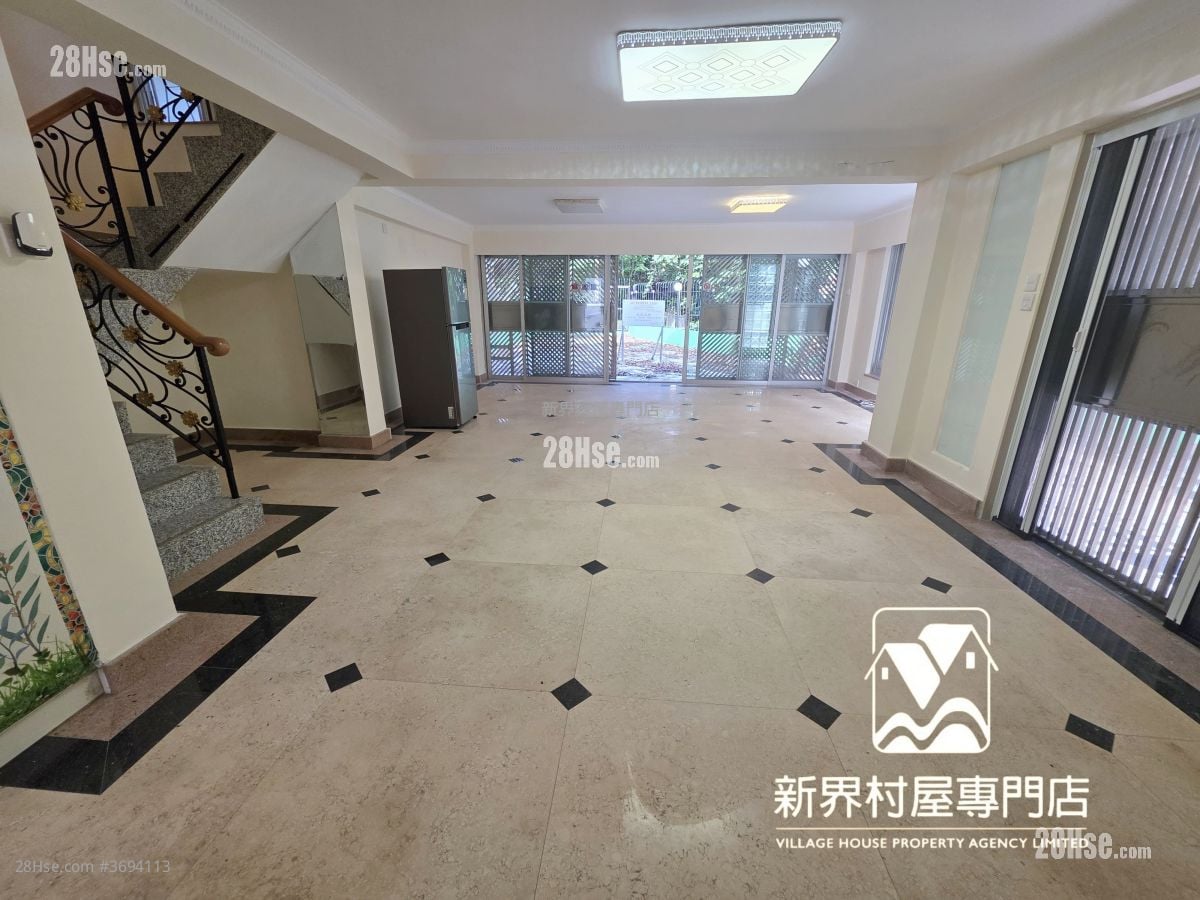 村屋 售盘 5+ 房 2,100 平方尺